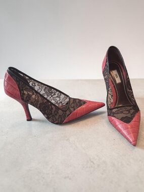 Zara Red Lace Pointed Toe Kitten Heel Pumps